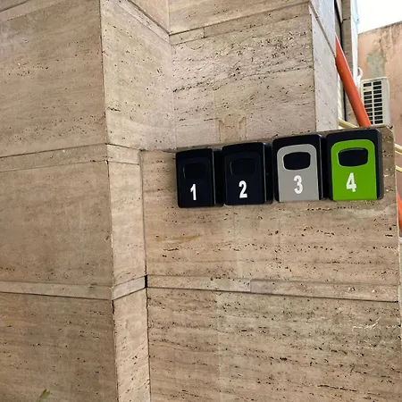 Mara 2 * Tirana
